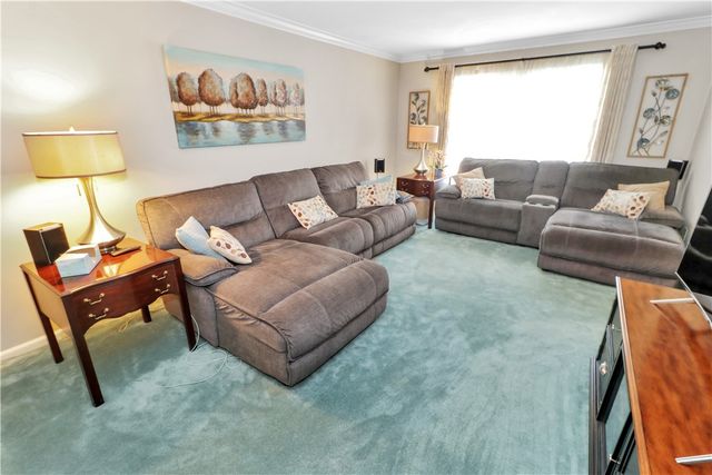 2776 Valleyview Drive, Lower Burrell, PA 15068