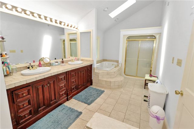 2776 Valleyview Drive, Lower Burrell, PA 15068