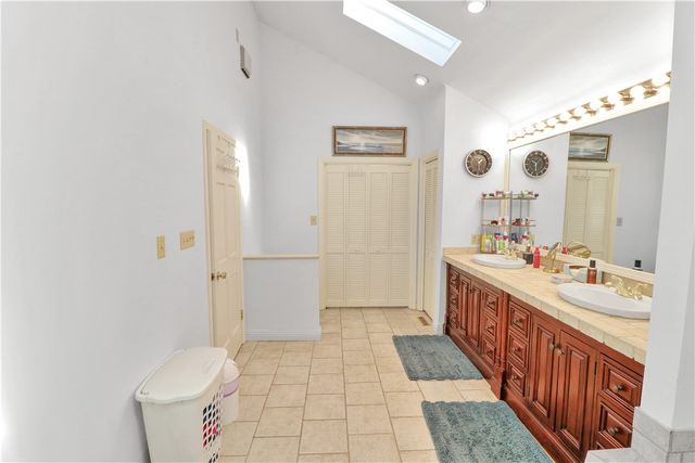 2776 Valleyview Drive, Lower Burrell, PA 15068