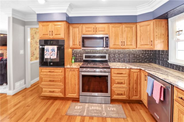 2776 Valleyview Drive, Lower Burrell, PA 15068