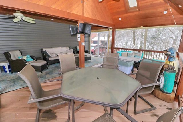 2776 Valleyview Drive, Lower Burrell, PA 15068