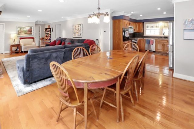 2776 Valleyview Drive, Lower Burrell, PA 15068