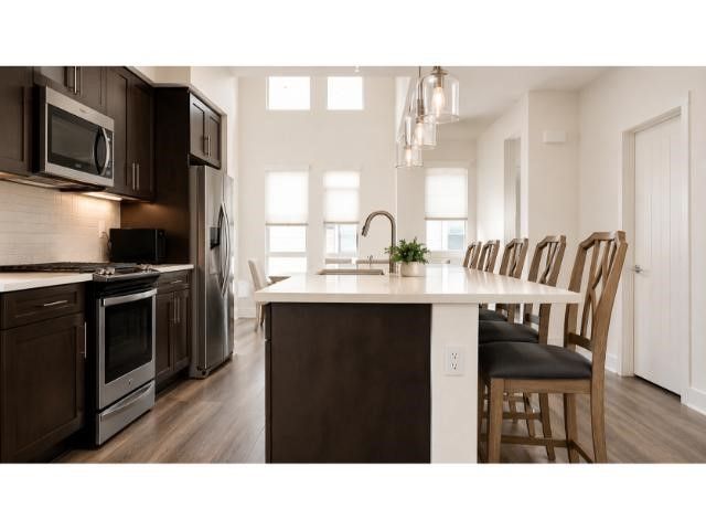 1648 Topanga, Costa Mesa, CA 92627