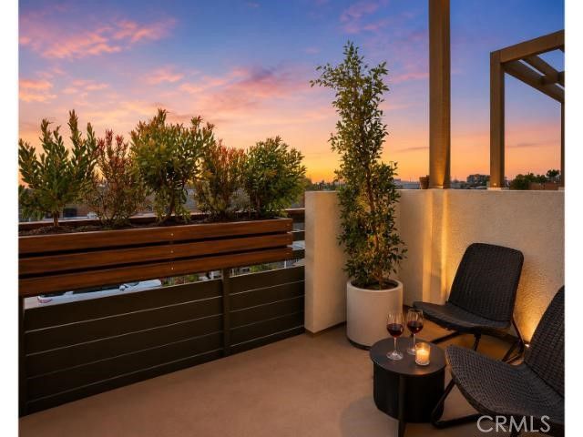 1648 Topanga, Costa Mesa, CA 92627
