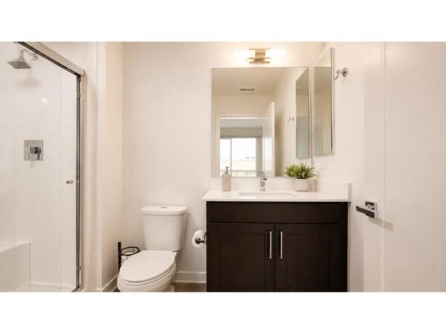 1648 Topanga, Costa Mesa, CA 92627