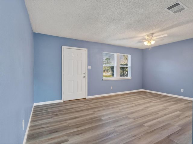 2613 Timber Drive, Dickinson, TX 77539