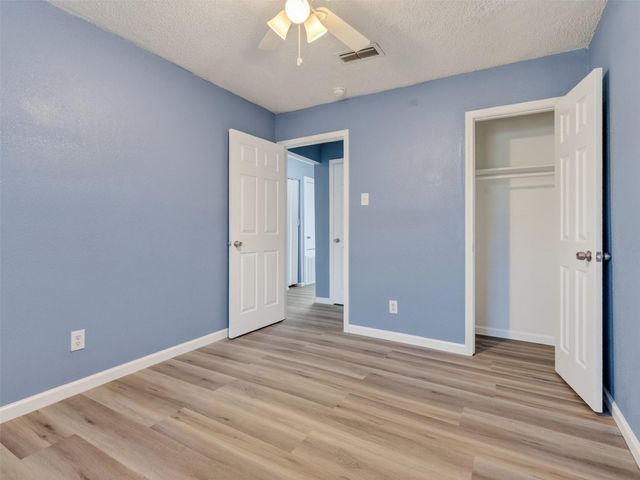 2613 Timber Drive, Dickinson, TX 77539