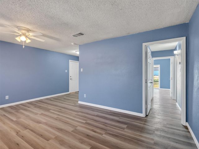 2613 Timber Drive, Dickinson, TX 77539