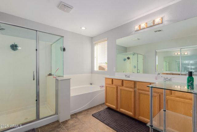 25577 W WHYMAN Street, Buckeye, AZ 85326