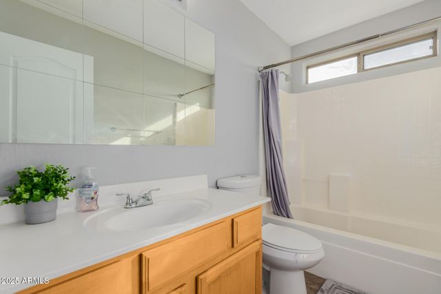 25577 W WHYMAN Street, Buckeye, AZ 85326