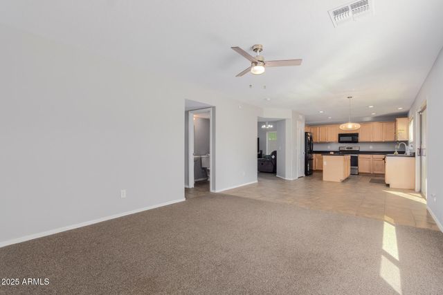 25577 W WHYMAN Street, Buckeye, AZ 85326