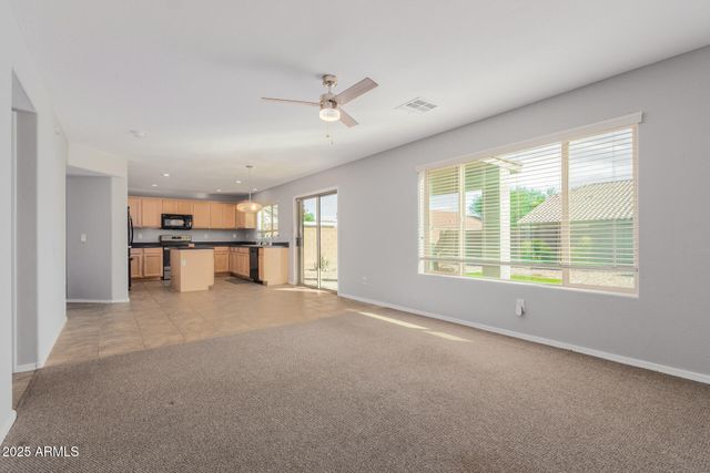 25577 W WHYMAN Street, Buckeye, AZ 85326