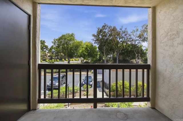 7130 Shoreline Dr 1202, University City, CA 92122