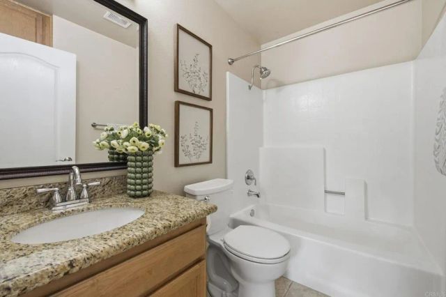 7130 Shoreline Dr 1202, University City, CA 92122