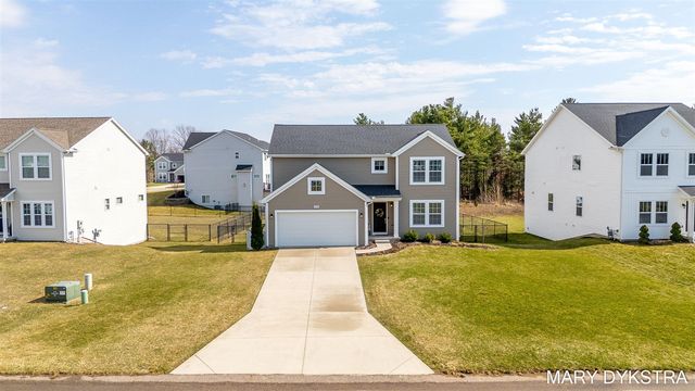 14482 Tupelo Drive, West Olive, MI 49460