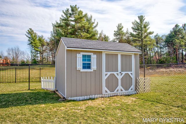14482 Tupelo Drive, West Olive, MI 49460