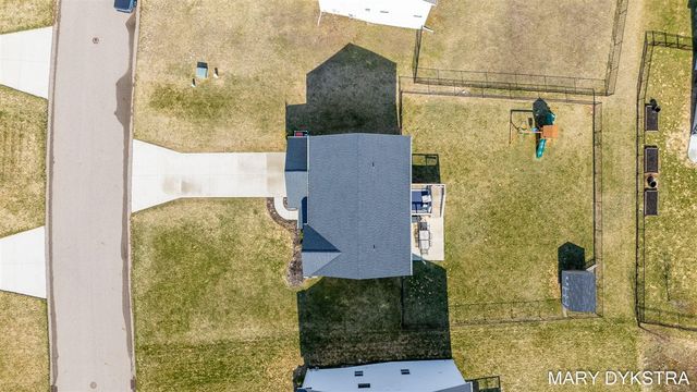 14482 Tupelo Drive, West Olive, MI 49460