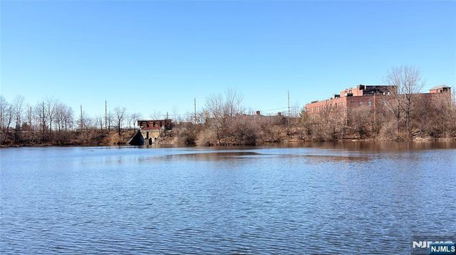 154 Bowers Street 2D, Jersey City, NJ 07307