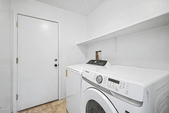 7035 S Placita Sorrento, Tucson, AZ 85756