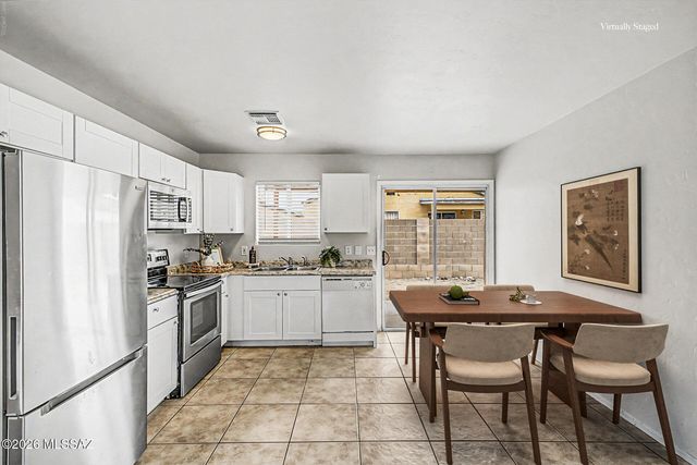 7035 S Placita Sorrento, Tucson, AZ 85756