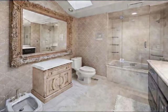 1916 Midwest Club Parkway, Oak Brook, IL 60523