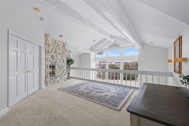 1916 Midwest Club Parkway, Oak Brook, IL 60523