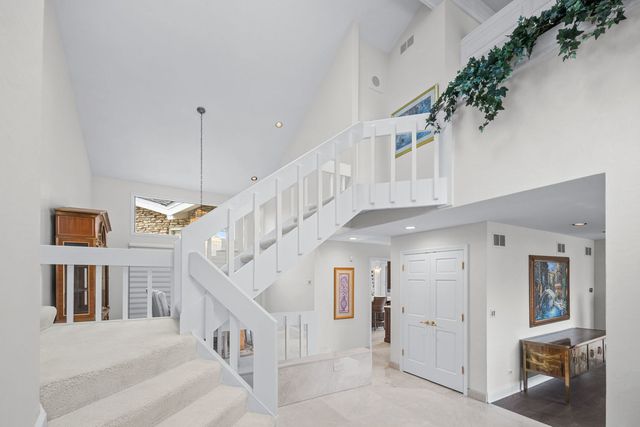 1916 Midwest Club Parkway, Oak Brook, IL 60523