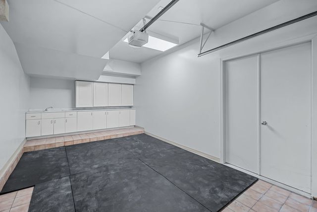 1916 Midwest Club Parkway, Oak Brook, IL 60523