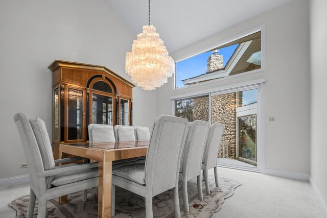 1916 Midwest Club Parkway, Oak Brook, IL 60523