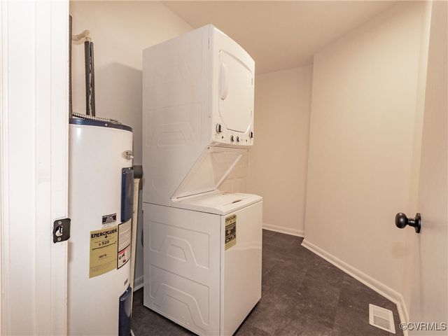 464 Deerfield Dr, Petersburg, VA 23805