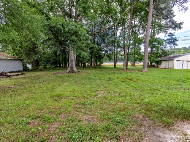464 Deerfield Dr, Petersburg, VA 23805