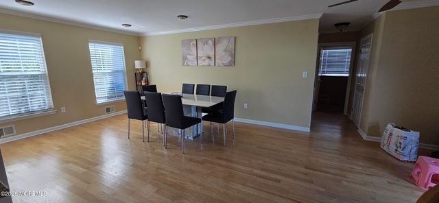 30 Heritage Drive, Englishtown, NJ 07726