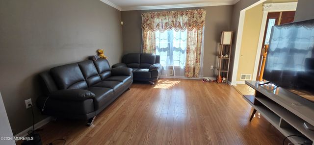 30 Heritage Drive, Englishtown, NJ 07726
