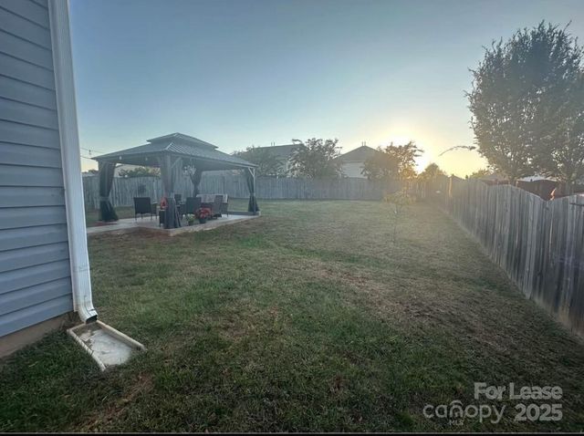 10031 Goose Landing Drive, Charlotte, NC 28269