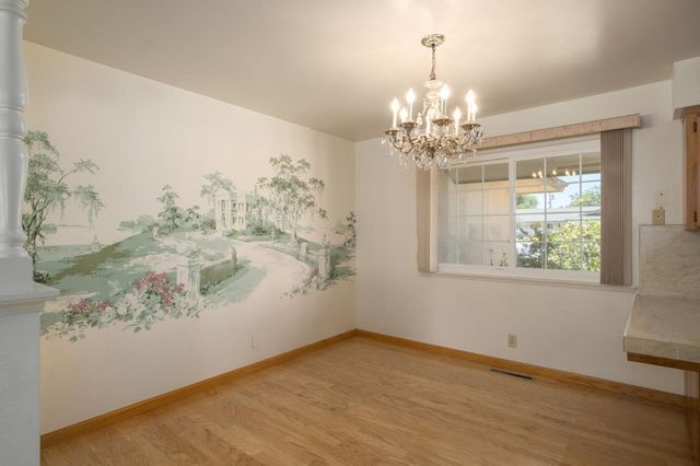 567 W Bullard Avenue, Fresno, CA 93704