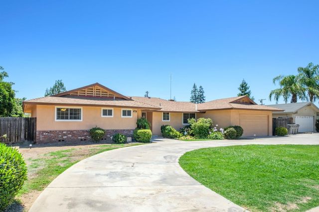 567 W Bullard Avenue, Fresno, CA 93704
