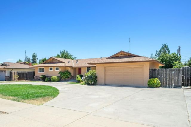 567 W Bullard Avenue, Fresno, CA 93704