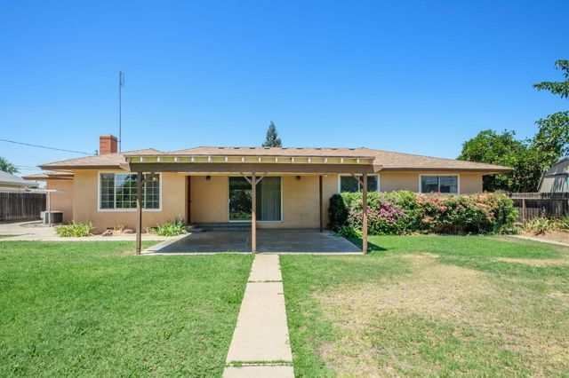 567 W Bullard Avenue, Fresno, CA 93704