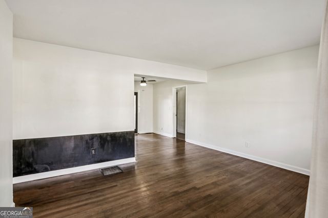 1609 Tanager Circle, Decatur, GA 30032
