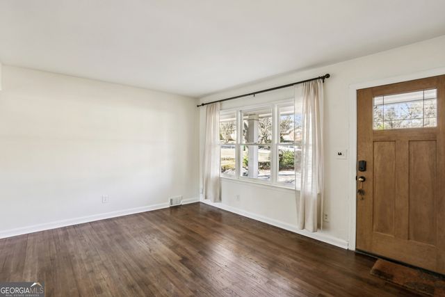 1609 Tanager Circle, Decatur, GA 30032