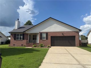 5438 Biscoe Street, Hope Mills, NC 28348