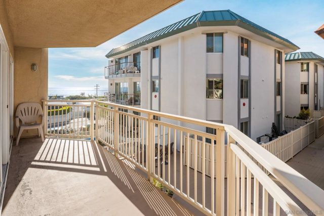 5366 La Jolla Blvd 203C, La Jolla, CA 92037