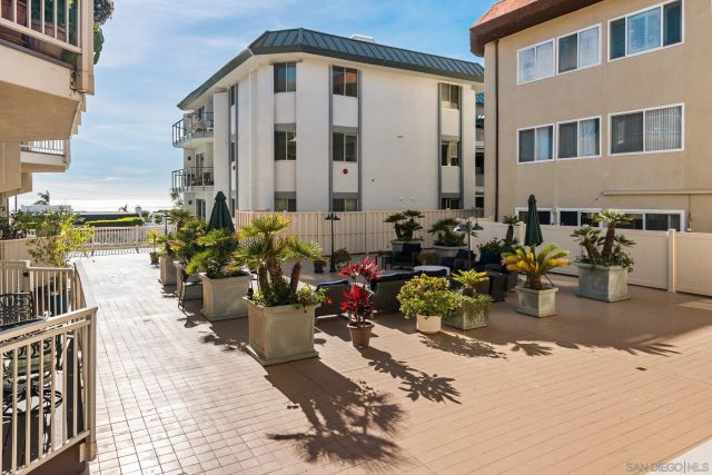 5366 La Jolla Blvd 203C, La Jolla, CA 92037