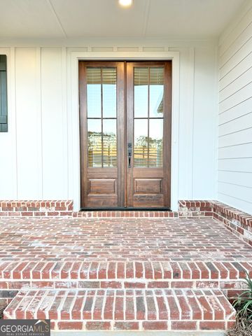 122 Palisade Drive, Rydal, GA 30171