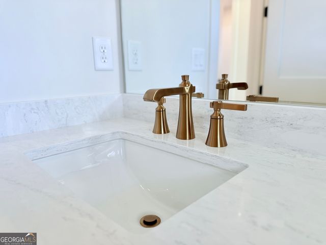 122 Palisade Drive, Rydal, GA 30171