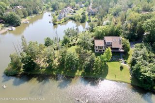 50 Manhattoes Dr Drive, Athens, NY 12015