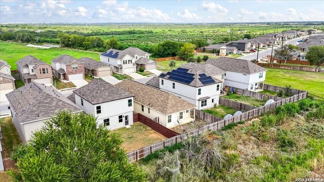 10418 GREEN LAKE DR, San Antonio, TX 78223