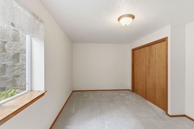 1422 S Mamer Ln, Spokane Valley, WA 99216
