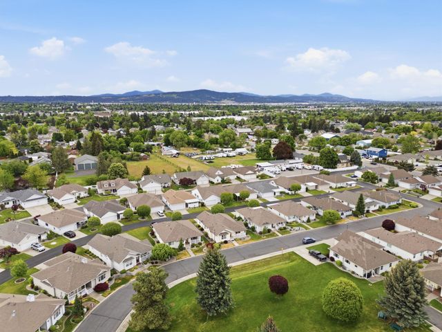 1422 S Mamer Ln, Spokane Valley, WA 99216