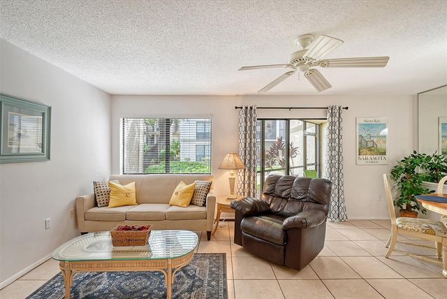 6157 MIDNIGHT PASS ROAD G11, Sarasota, FL 34242
